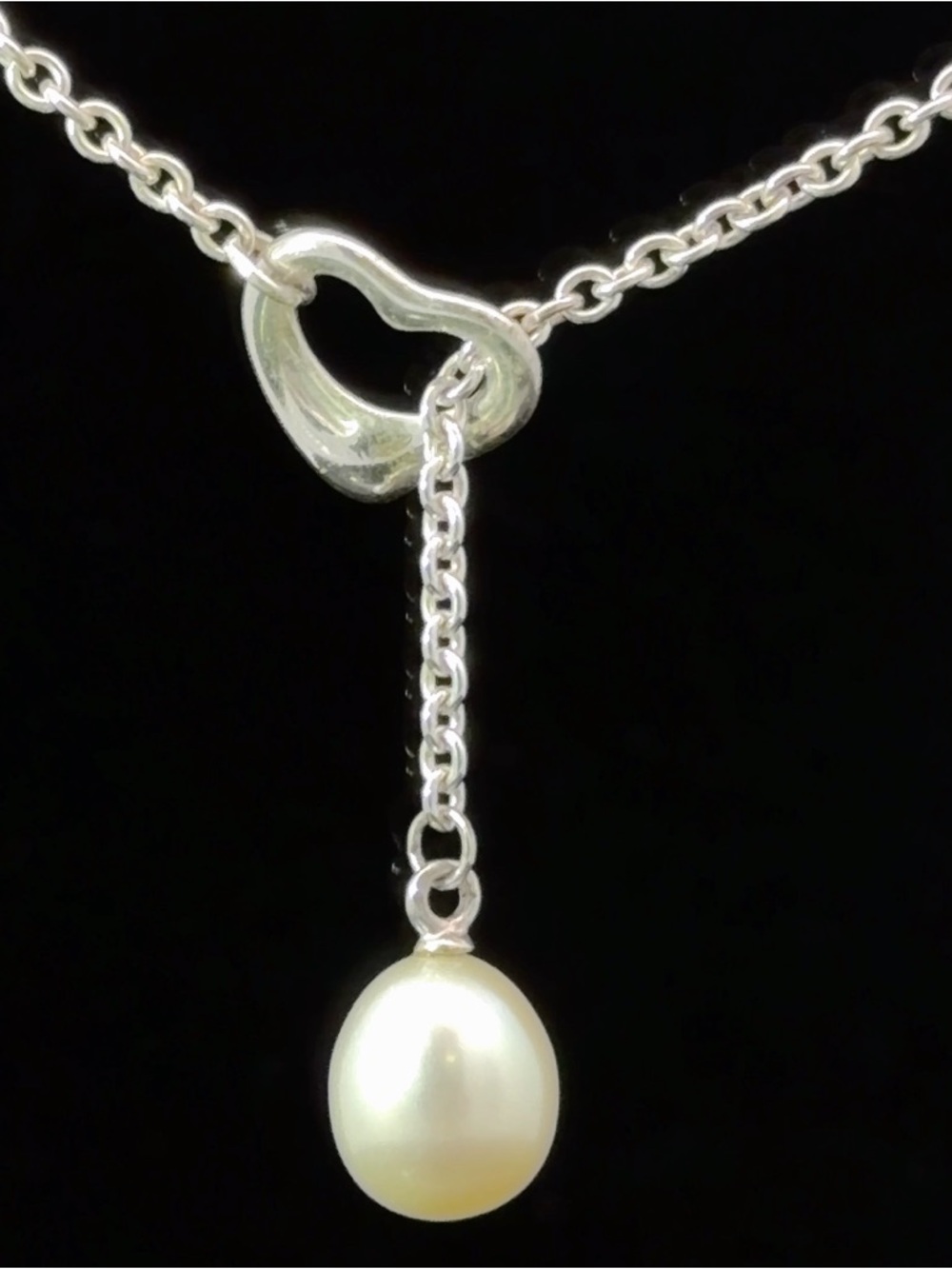Tiffany & Co. Pearl lariat pendant